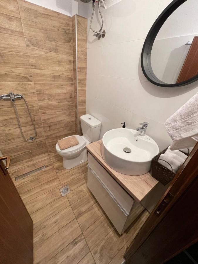 Gl House Apartman Aszproválta Kültér fotó